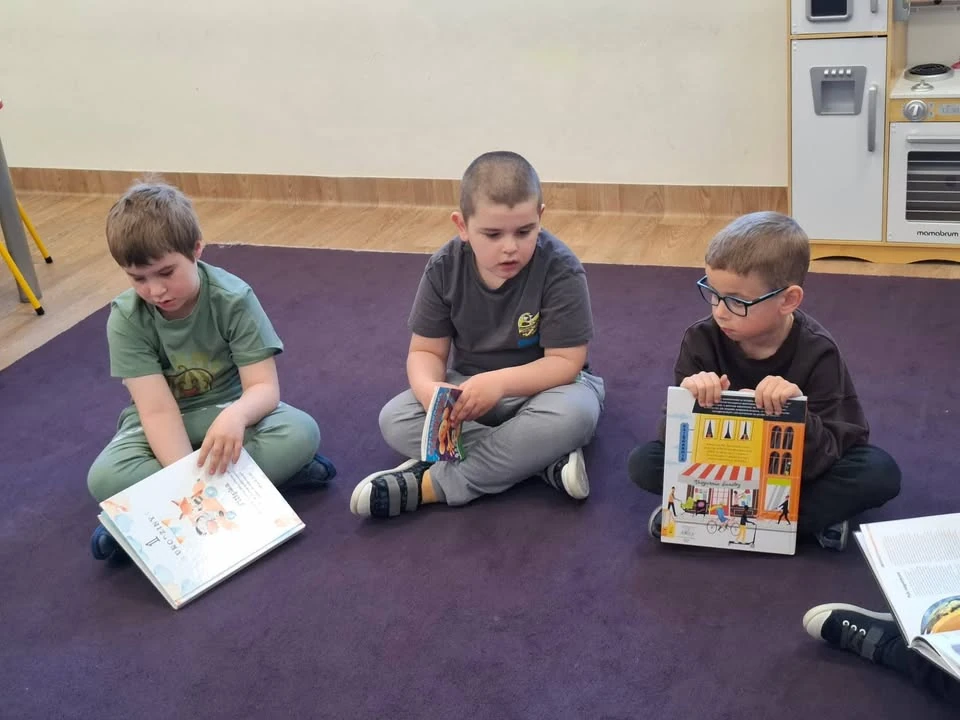 Dzień książki w Magicznym Świecie Dzień książki w Magicznym Świecie