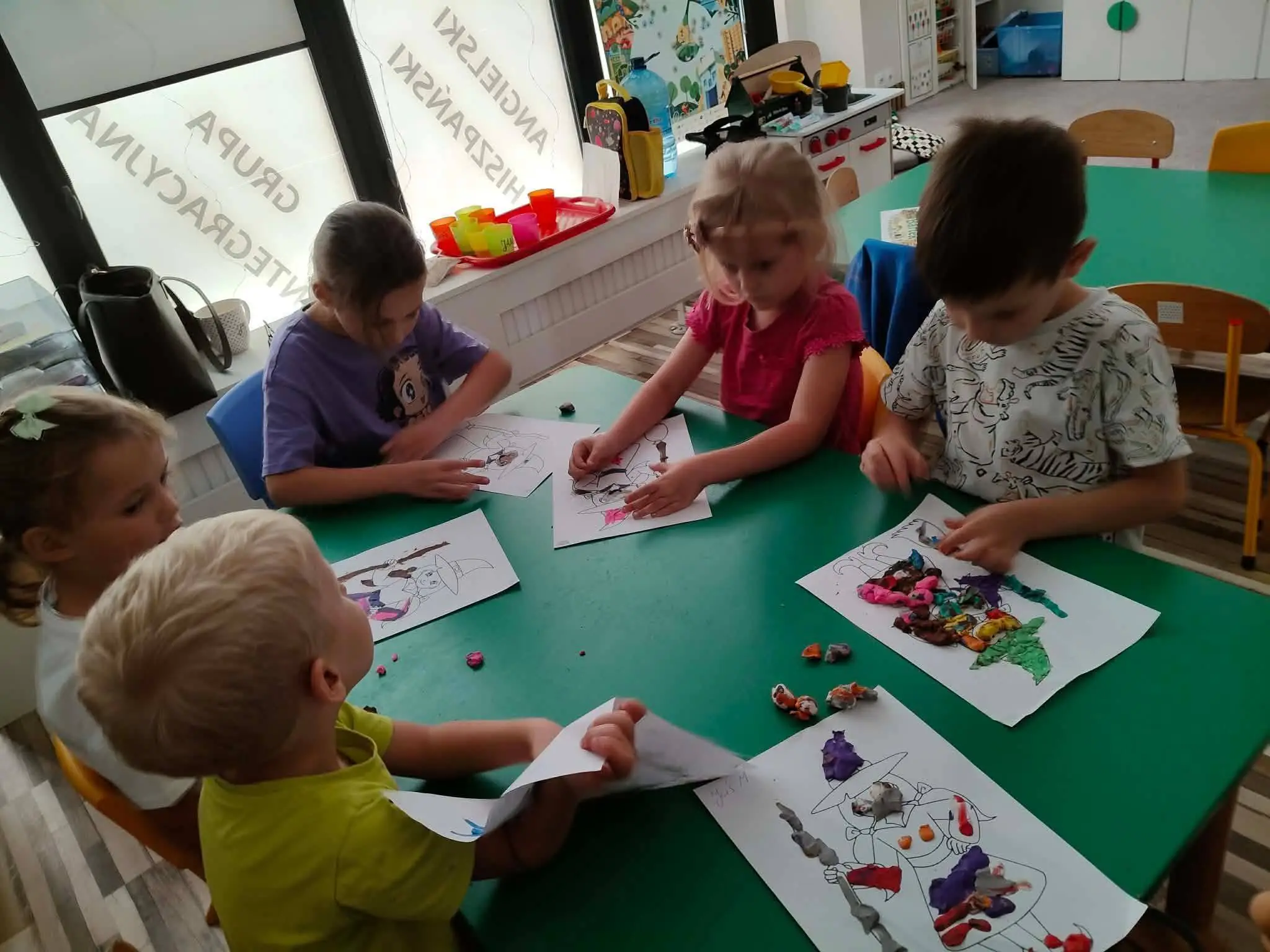 Tydzień ze Świętokrzyskiem w naszym przedszkolu — zdjęcie 16