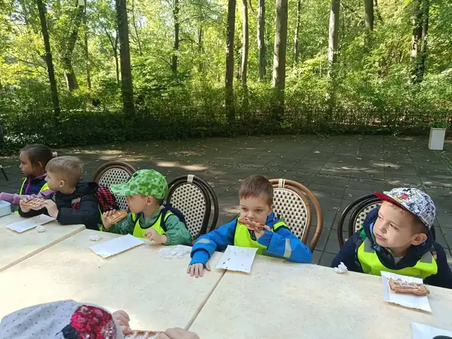 Gofry w parkowej kawiarni