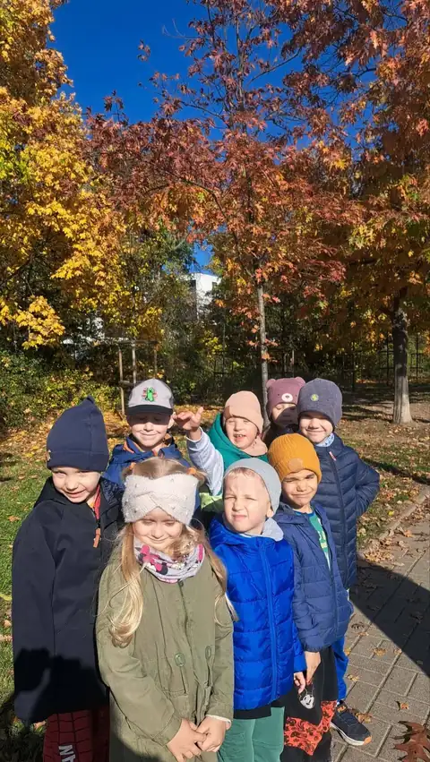 Zajączki podczas jesiennego spaceru