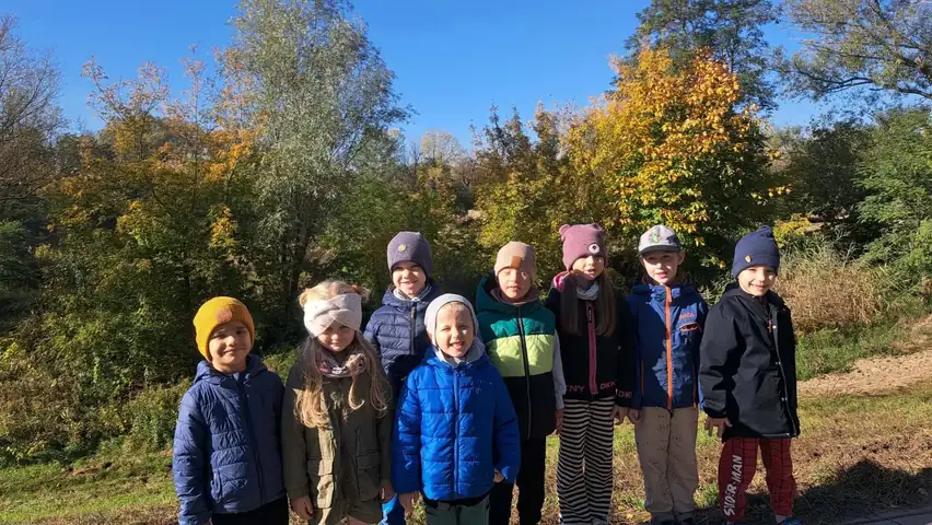 Zajączki podczas jesiennego spaceru
